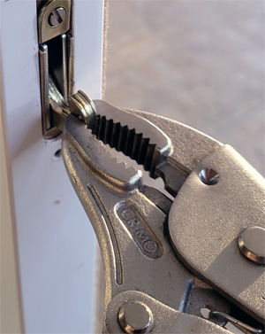 remove mortise lock