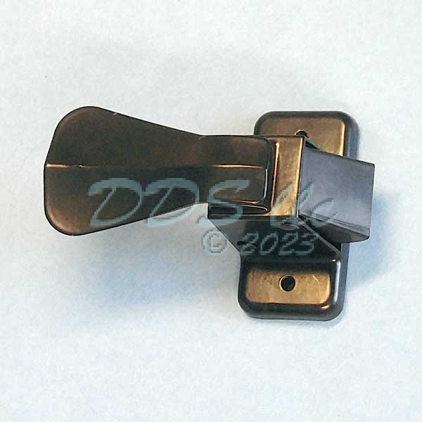 Inside Latch 17-140 1